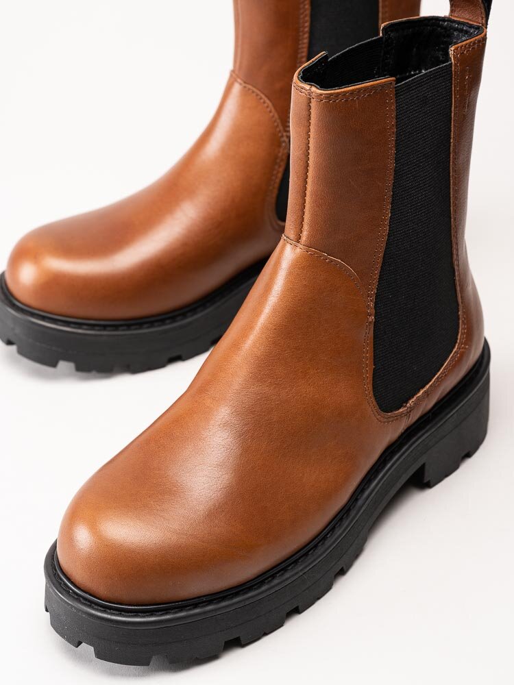 Vagabond - Cosmo 2.0 - Ljusbruna höga chelsea boots i skinn