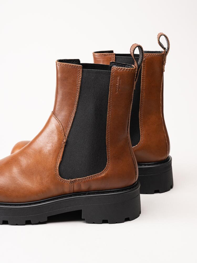 Vagabond - Cosmo 2.0 - Ljusbruna höga chelsea boots i skinn