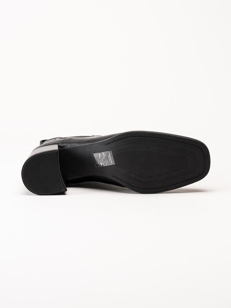 Vagabond - Stina - Svarta chelsea boots i skinn