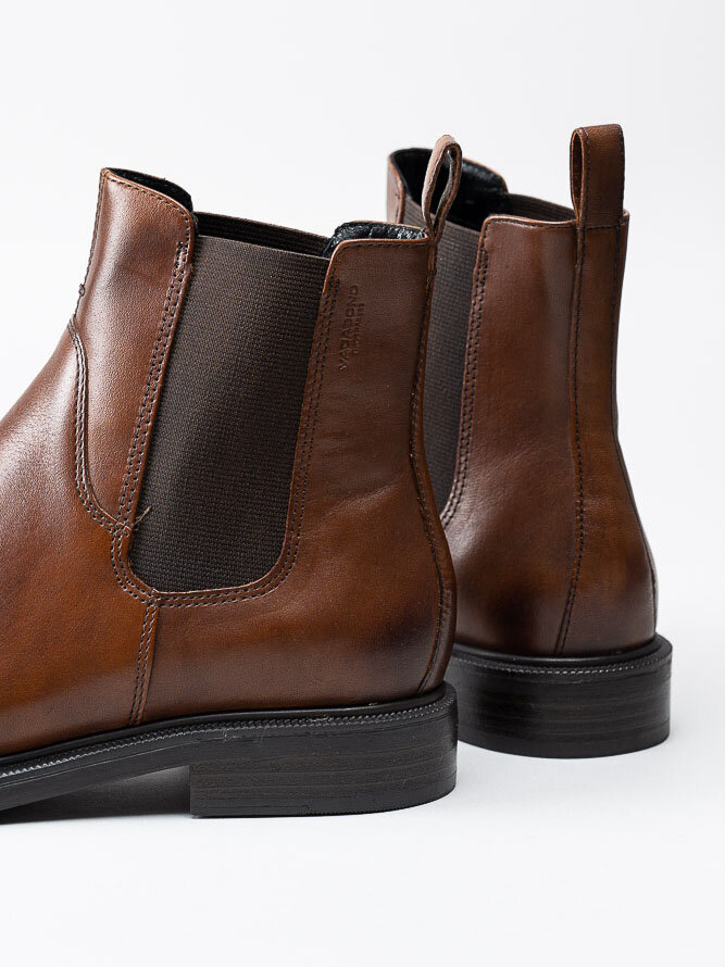 Vagabond - Amina - Bruna chelsea boots i skinn