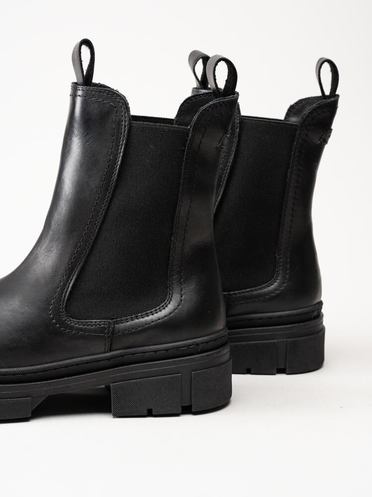 Tamaris - Svarta chelsea boots i skinn