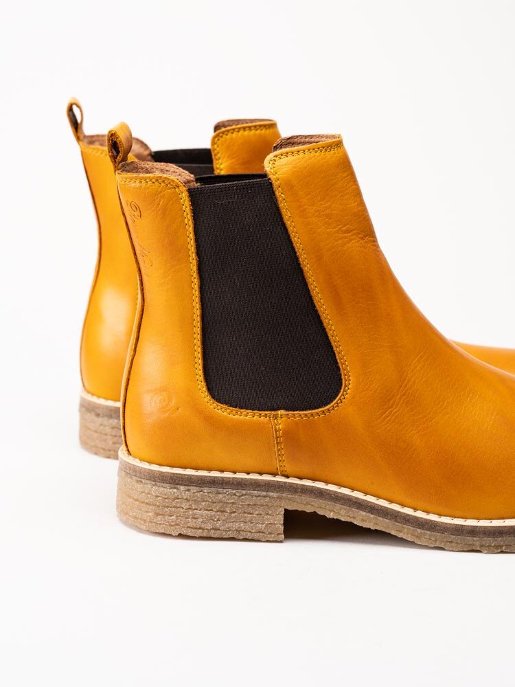 Rosa Negra - Gula chelsea boots i skinn