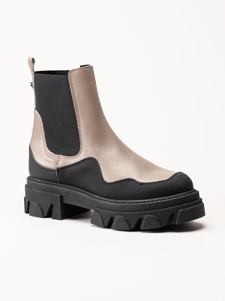 Steve Madden - Merilyn - Greige och svarta chunky chelsea boots