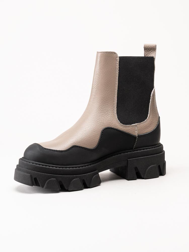 Steve Madden - Merilyn - Greige och svarta chunky chelsea boots