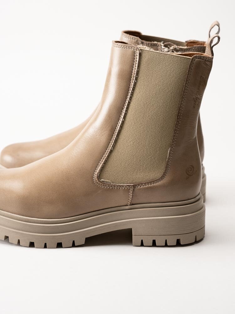 Rosa Negra - Beige chelsea boots i skinn