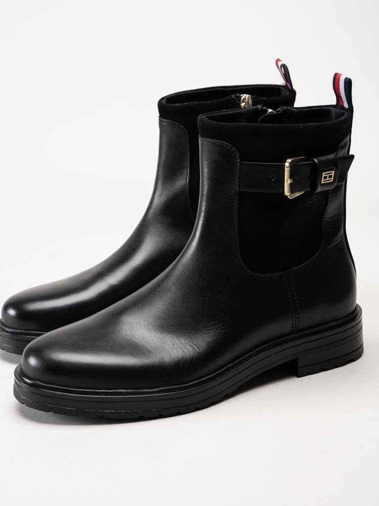 Tommy Hilfiger - Belt Bootie Material Mix - Svarta boots i skinn
