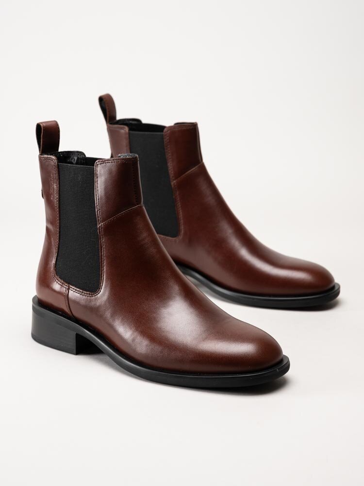 Vagabond - Sheila - Bruna chelsea boots i skinn