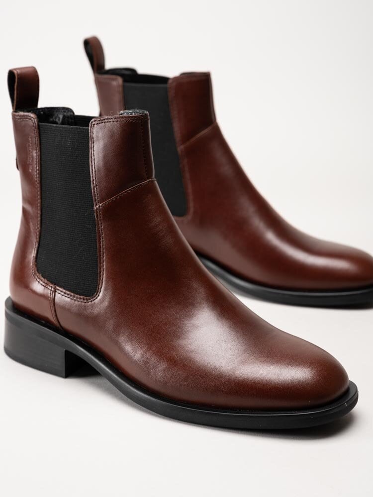 Vagabond - Sheila - Bruna chelsea boots i skinn