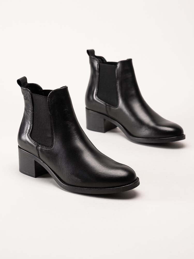 Tamaris - Svarta chelsea boots i skinn