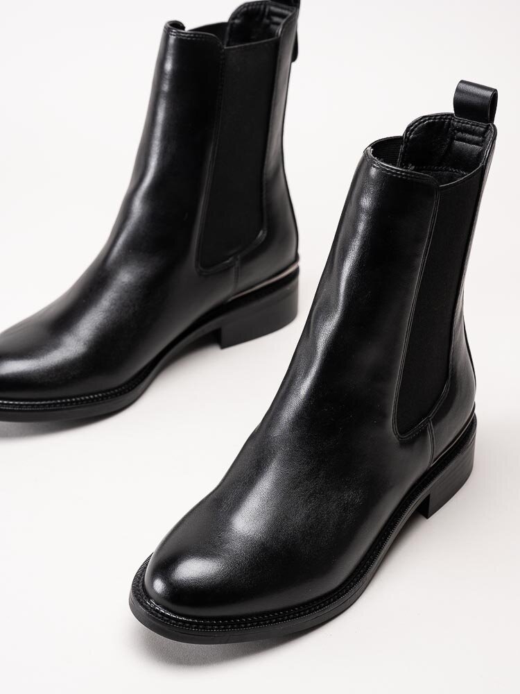 Tamaris - Svarta chelsea boots i skinnimitation