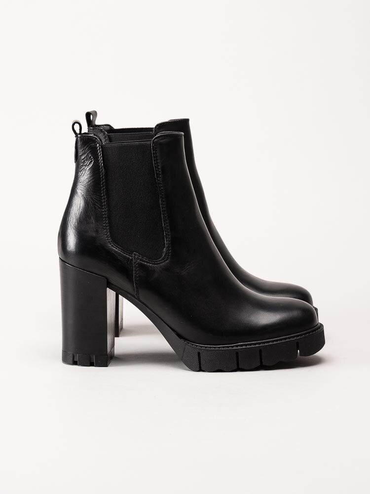 Tamaris - Svarta högklackade chelsea boots i skinn