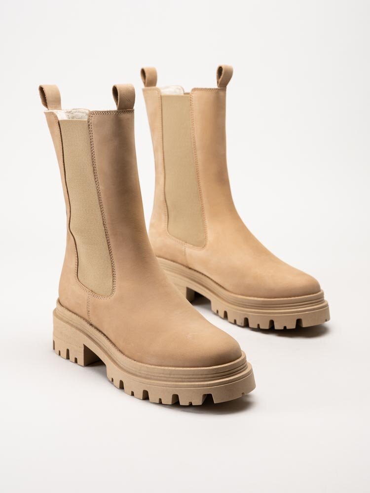 Tamaris - Beige höga chelsea boots i nubuck