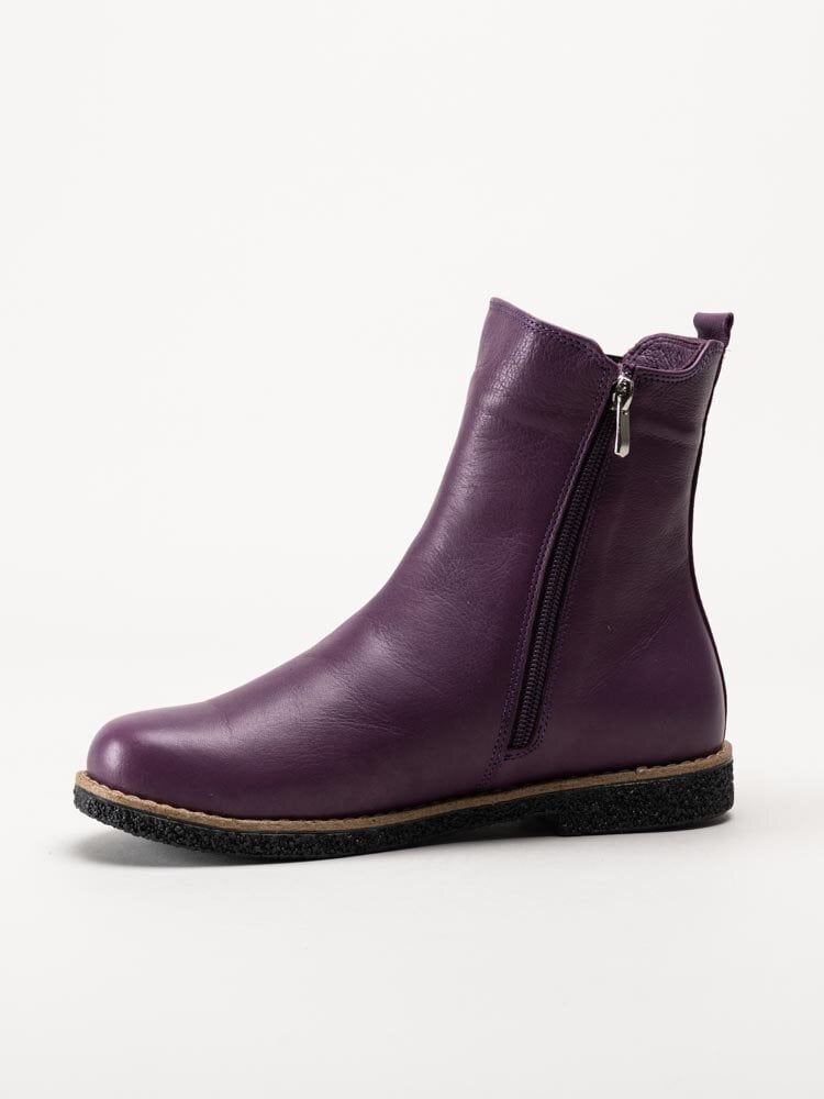 Charlotte of Sweden - Lila chelsea boots i skinn