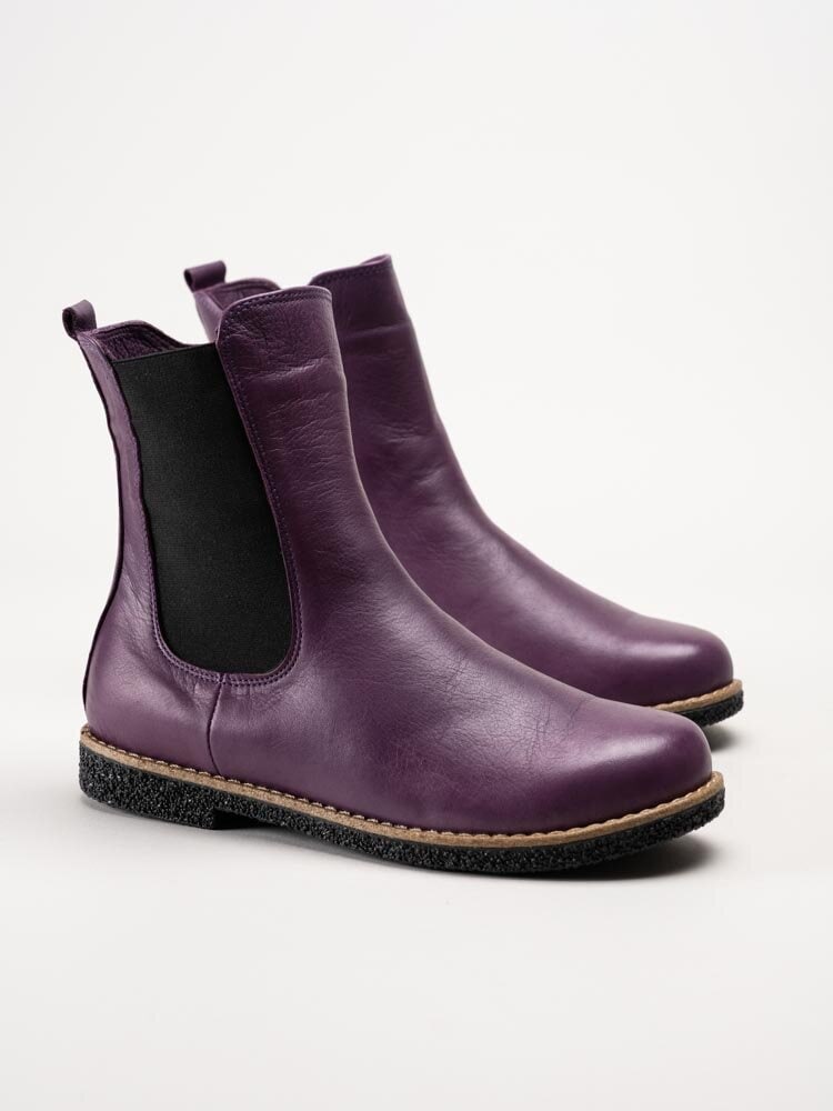 Charlotte of Sweden - Lila chelsea boots i skinn