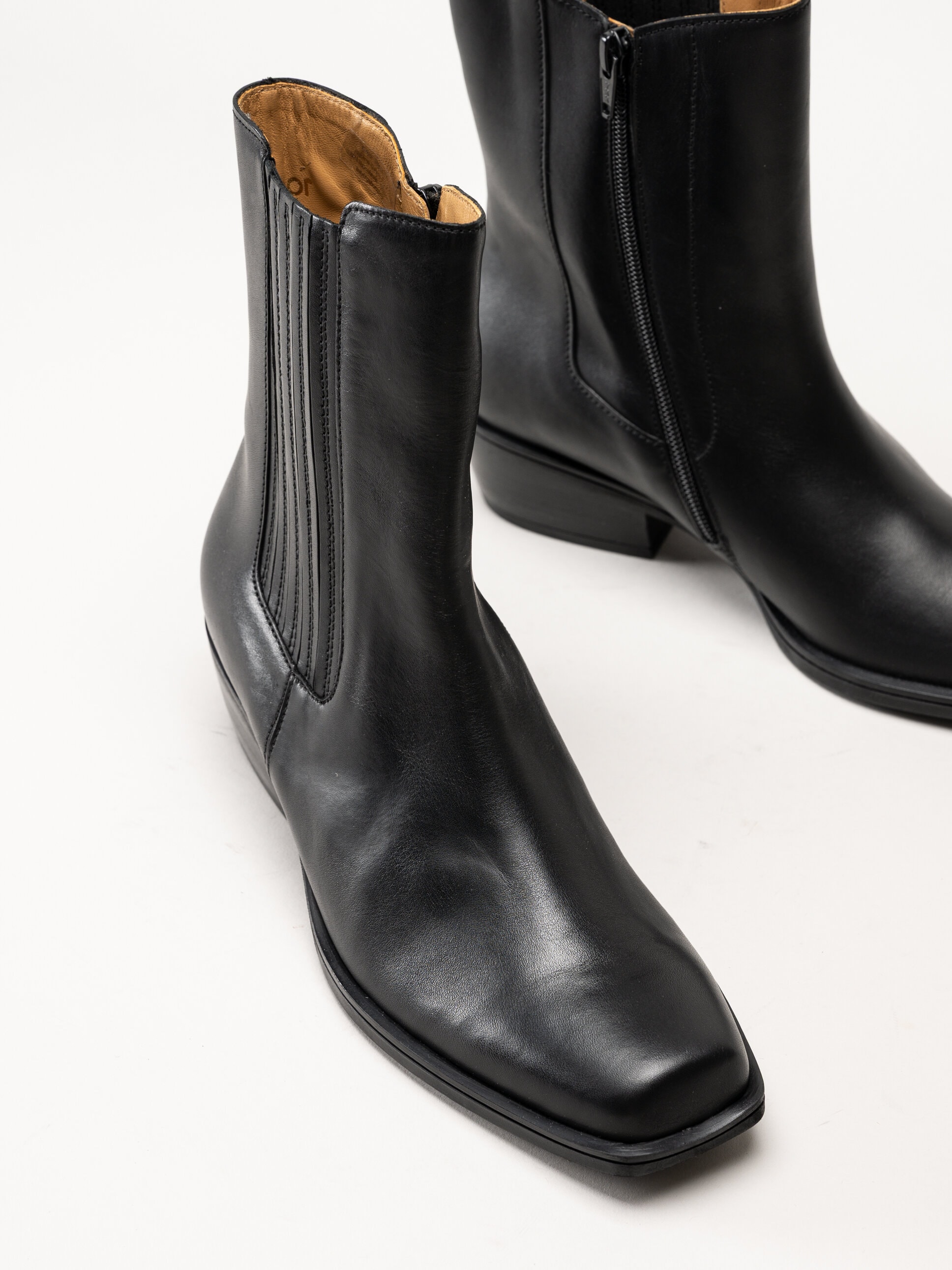Gabor - Svarta western boots i skinn