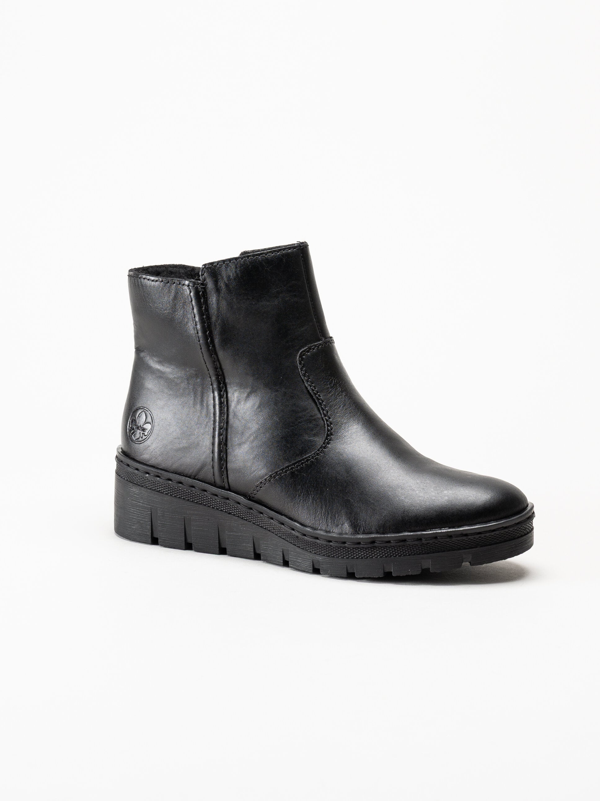 Rieker - Svarta fodrade kilklackade boots