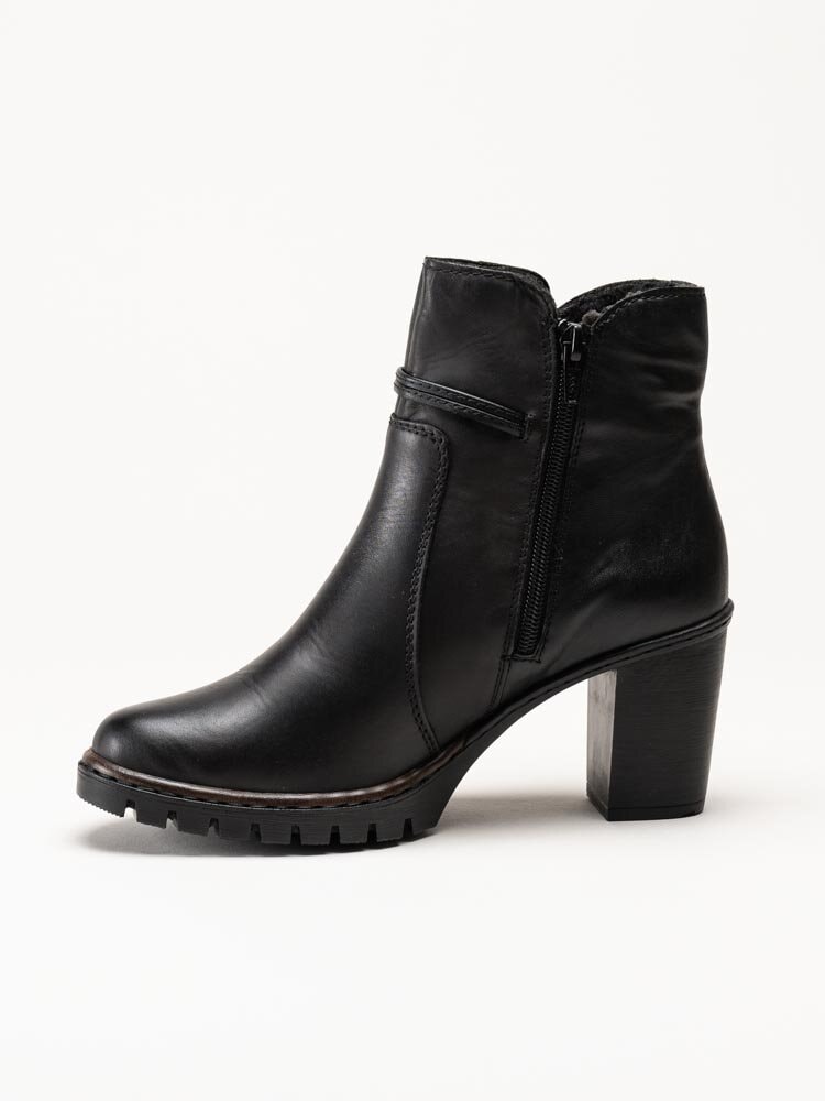 Rieker - Svarta skinnboots med klack