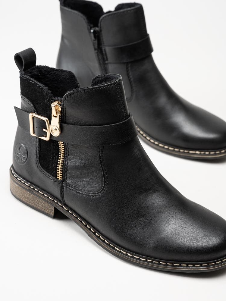 Rieker - Svarta jordpurboots i skinn