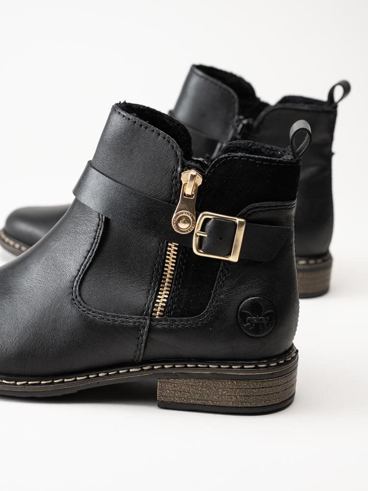 Rieker - Svarta jordpurboots i skinn