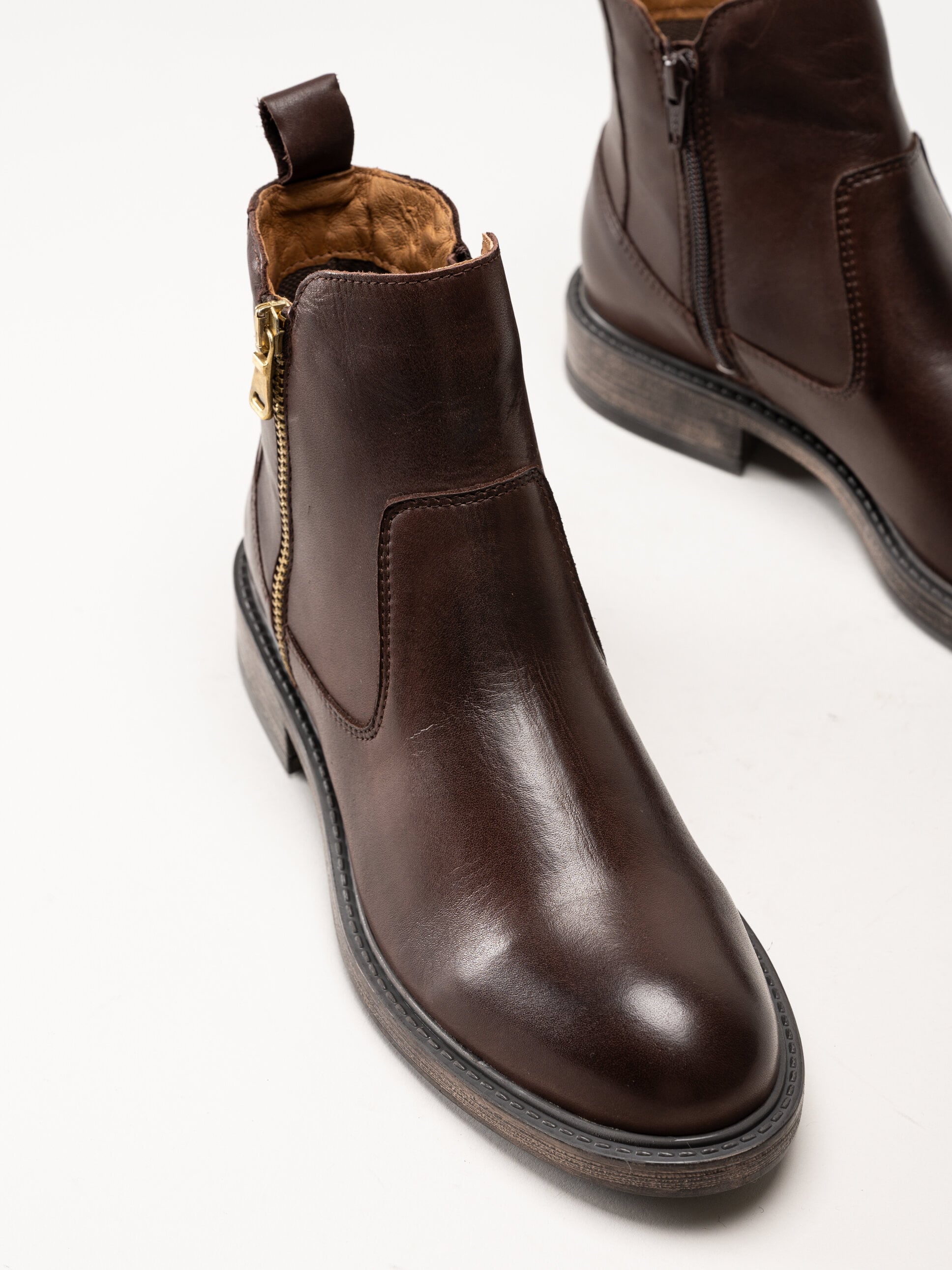 Shoedesign Copenhagen - Claudia - Mörkbruna boots i skinn