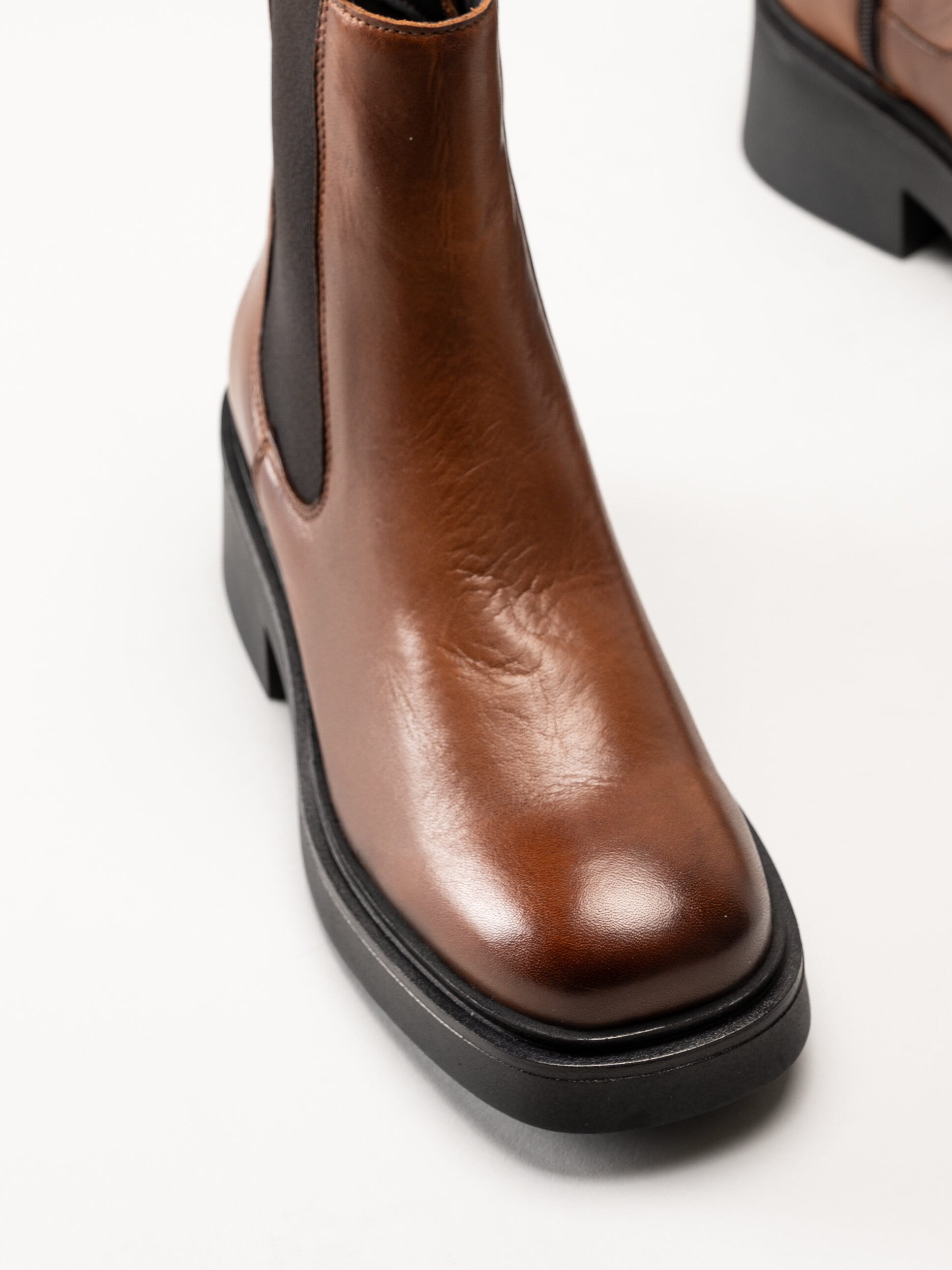 Shoedesign Copenhagen - Saddle - Bruna chelsea boots i skinn