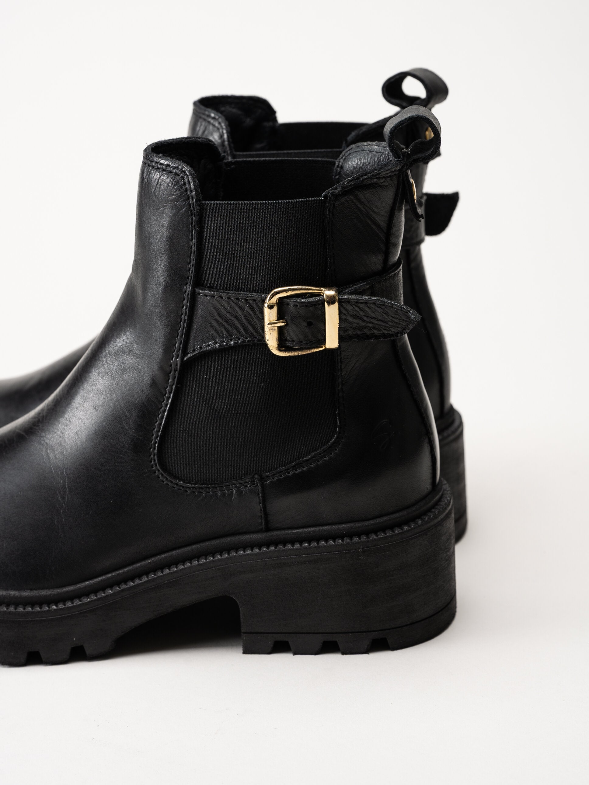 Shoedesign Copenhagen - Sarah - Svarta chelsea boots i skinn