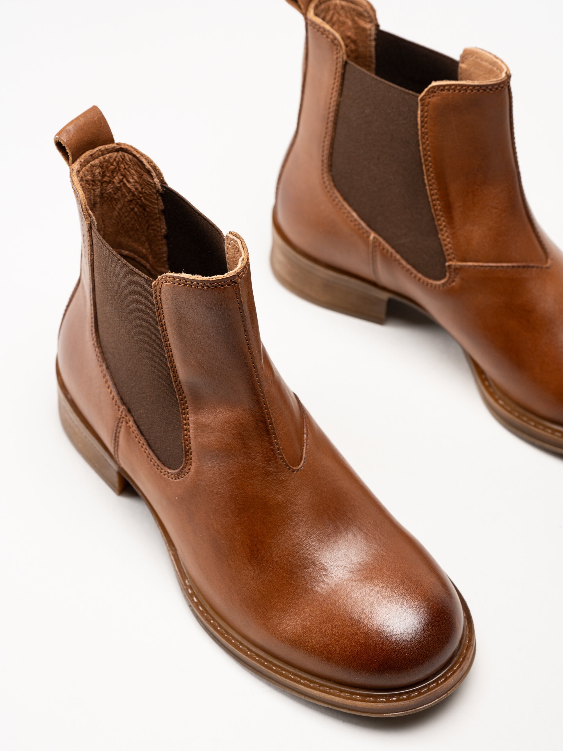 Ten Points - Pandora - Bruna Chelsea boots i skinn
