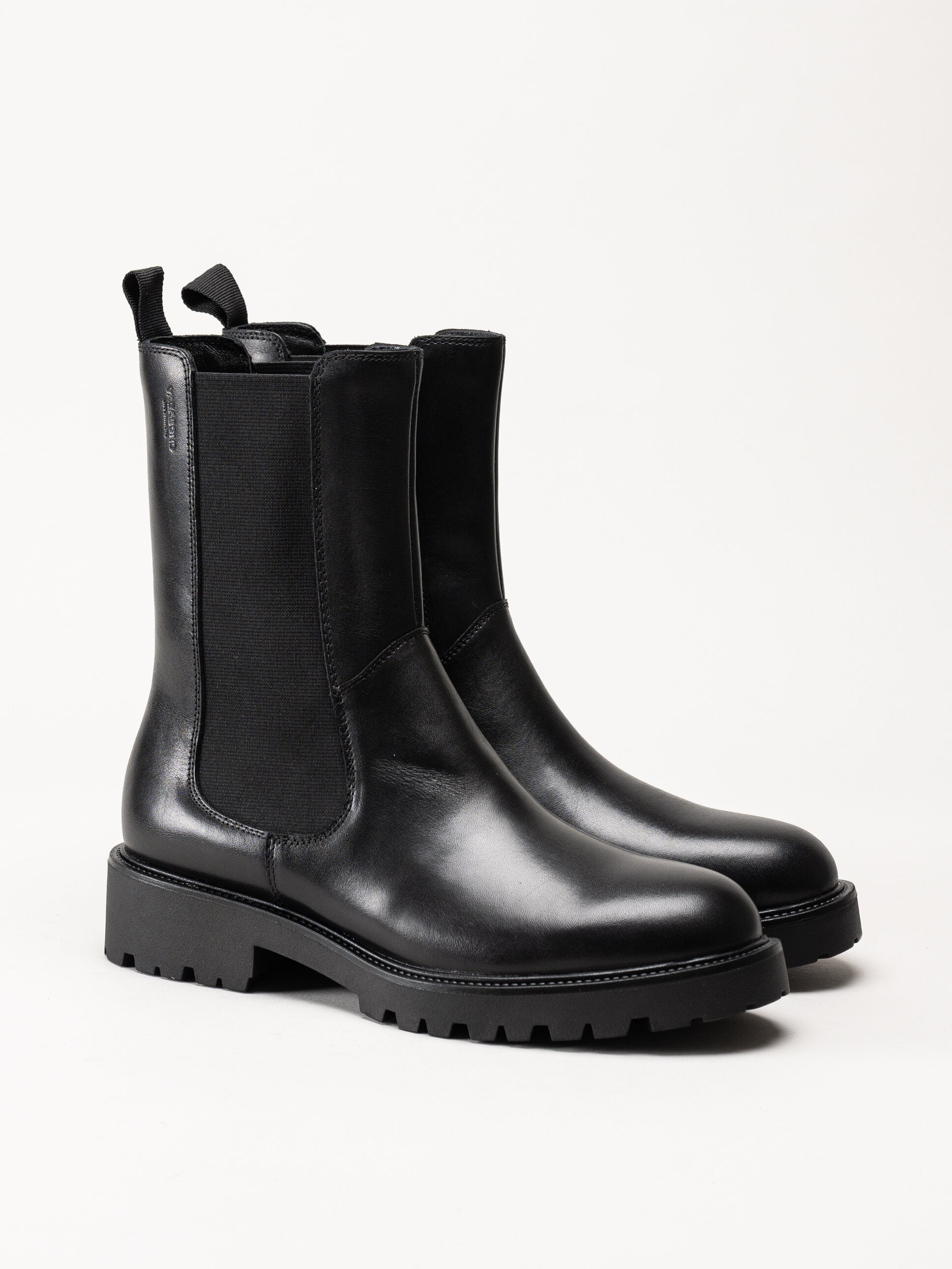 Vagabond - Kenova - Svarta chelsea boots i skinn