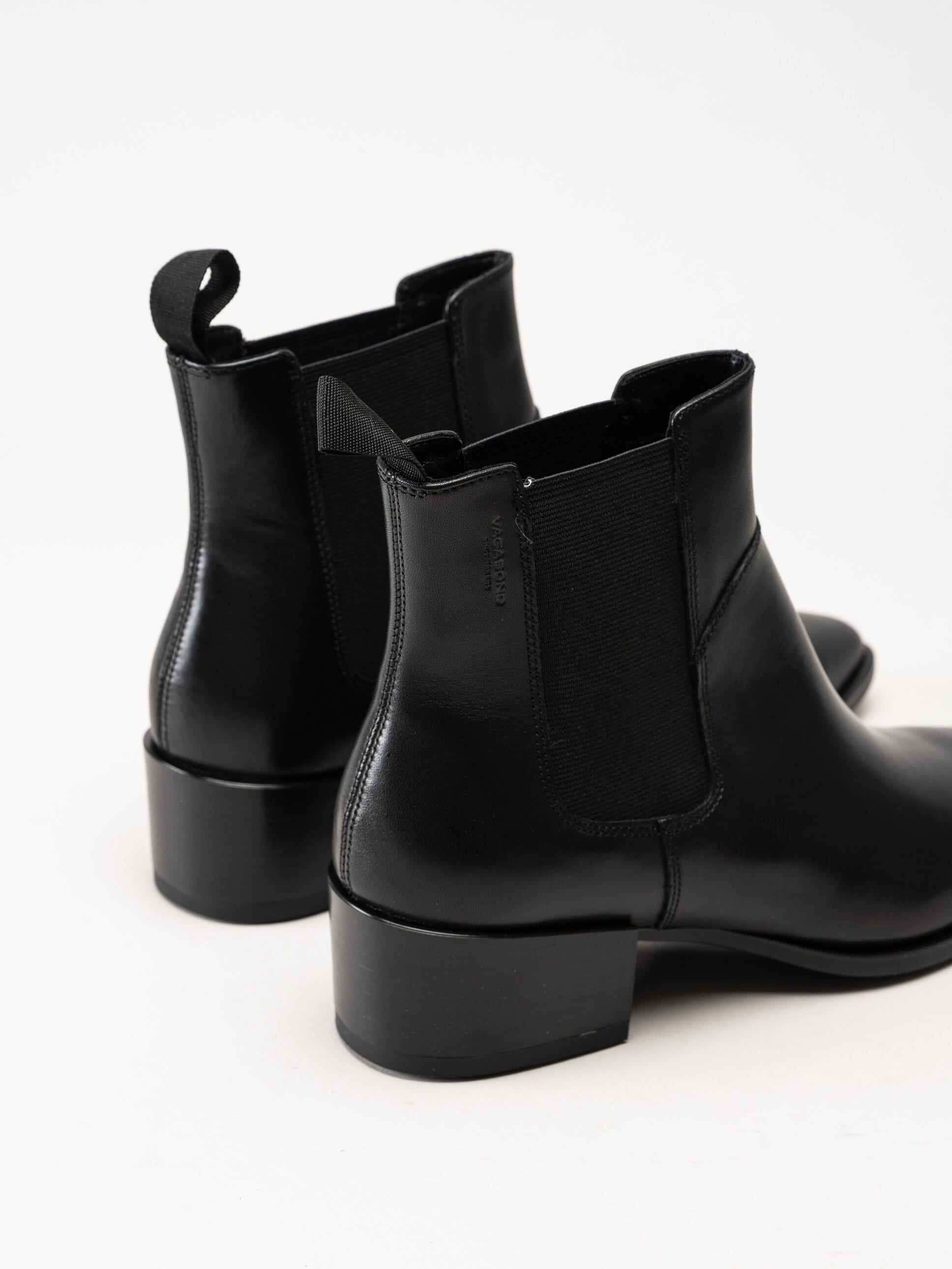 Vagabond - Marja - Svarta boots i skinn