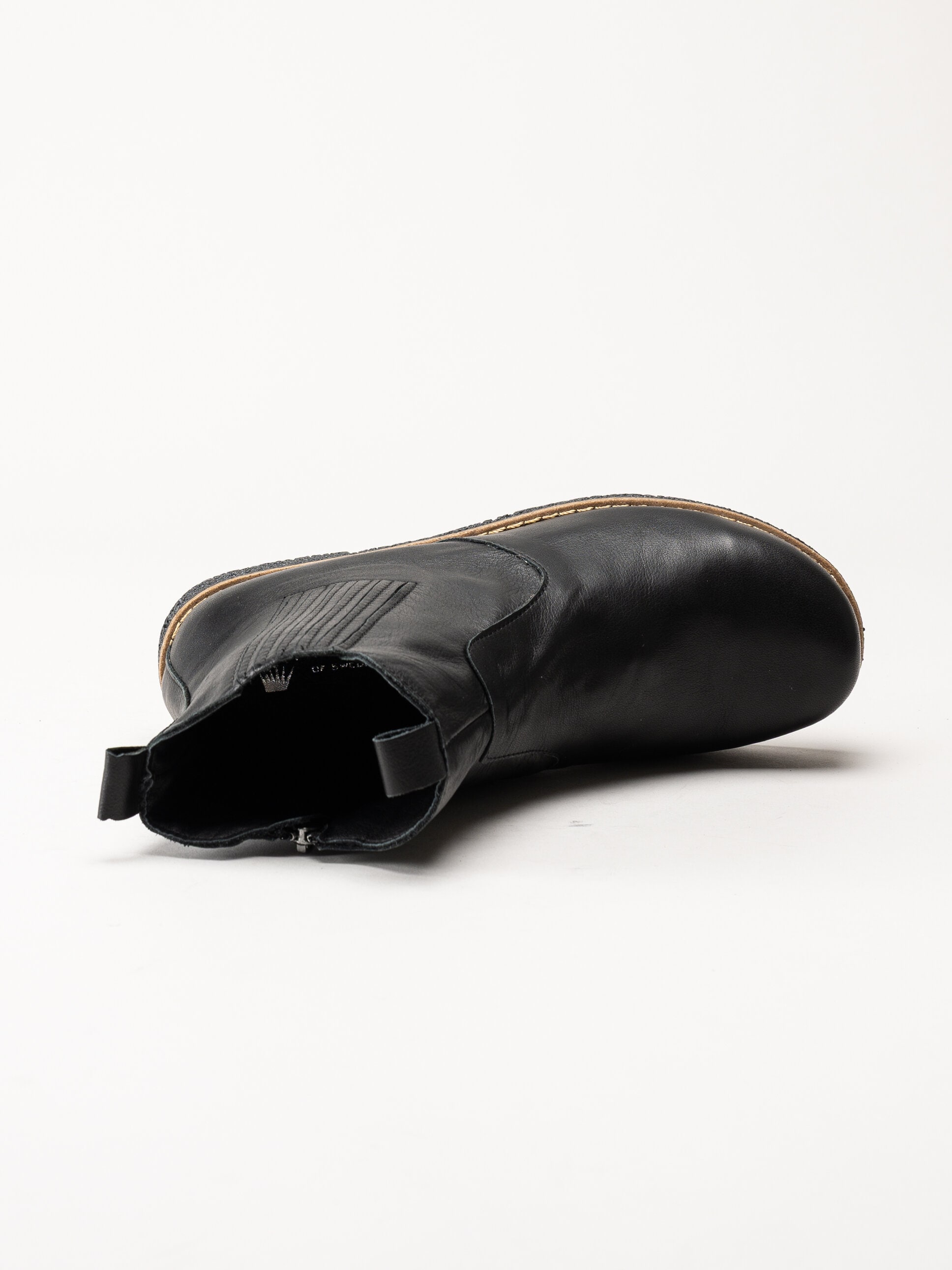 Charlotte of Sweden - Svarta boots i skinn