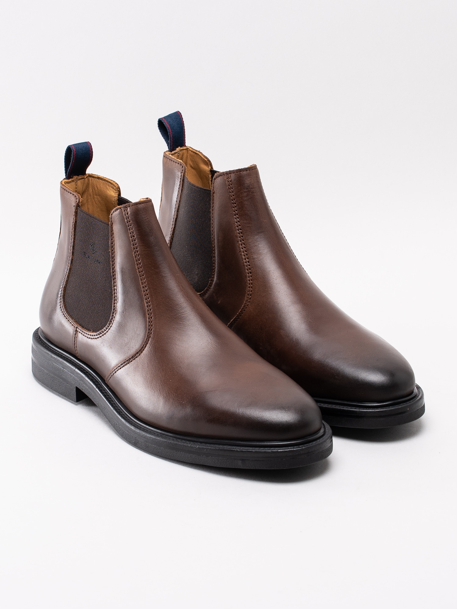 11193014 Gant Fargo 19651900G10-G46 bruna klassiska chelsea boots i oljat skinn-3