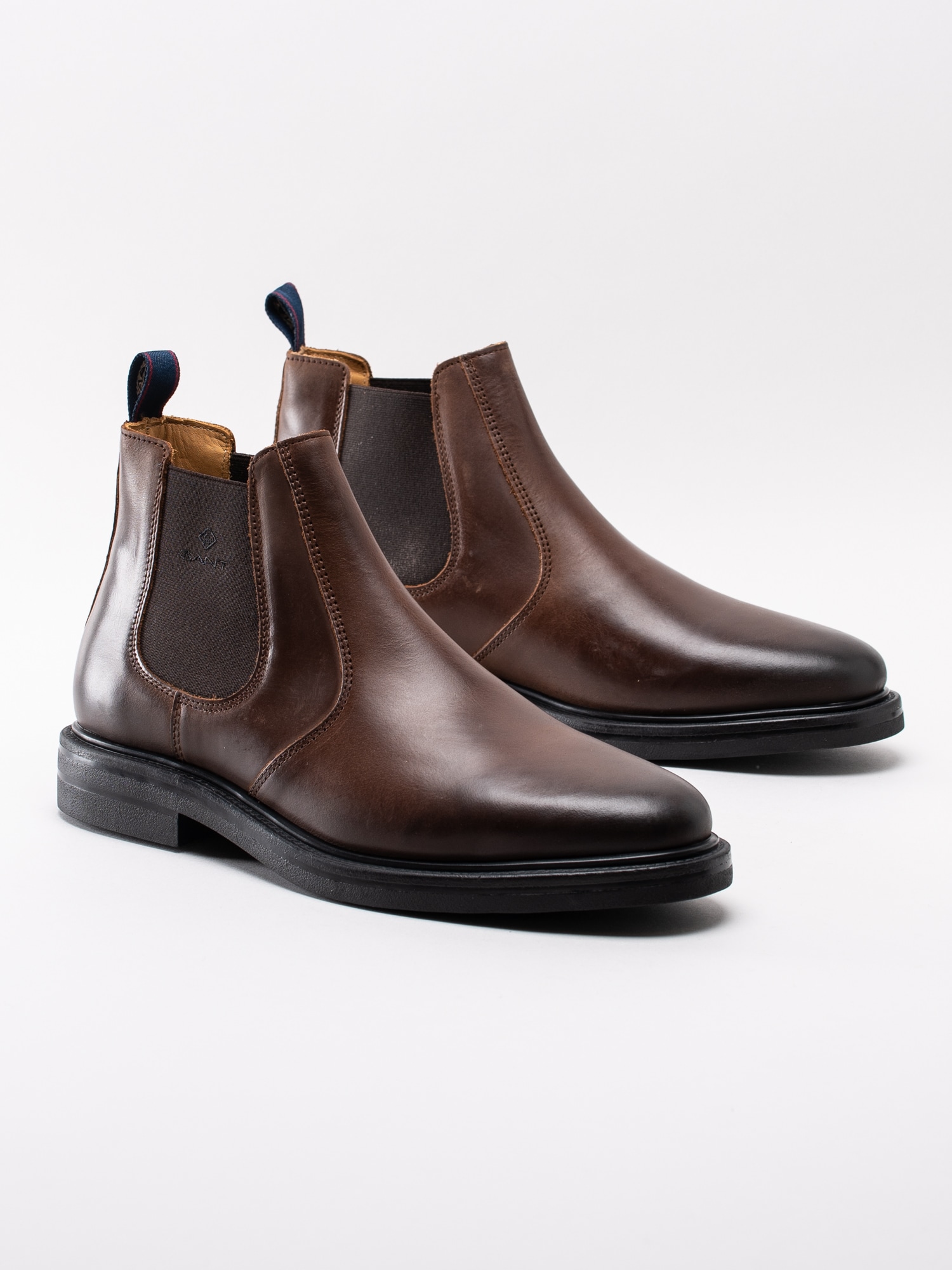 11193014 Gant Fargo 19651900G10-G46 bruna klassiska chelsea boots i oljat skinn-6