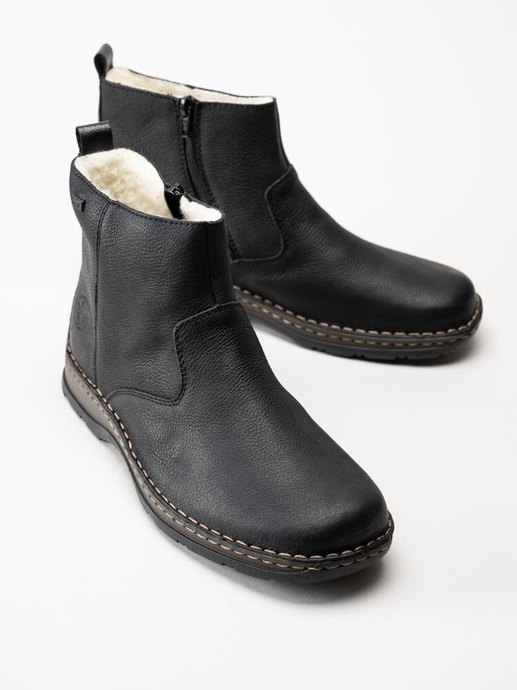 Rieker - Svarta ullfodrade boots i skinn
