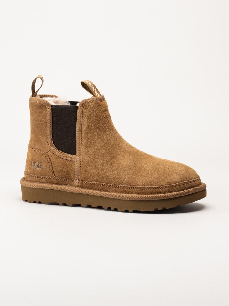 UGG - M Neumel Chelsea - Ljusbruna ullfodrade chelsea boots i mocka