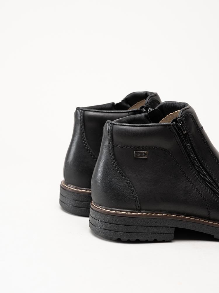 Rieker - Svarta chelsea boots i skinn