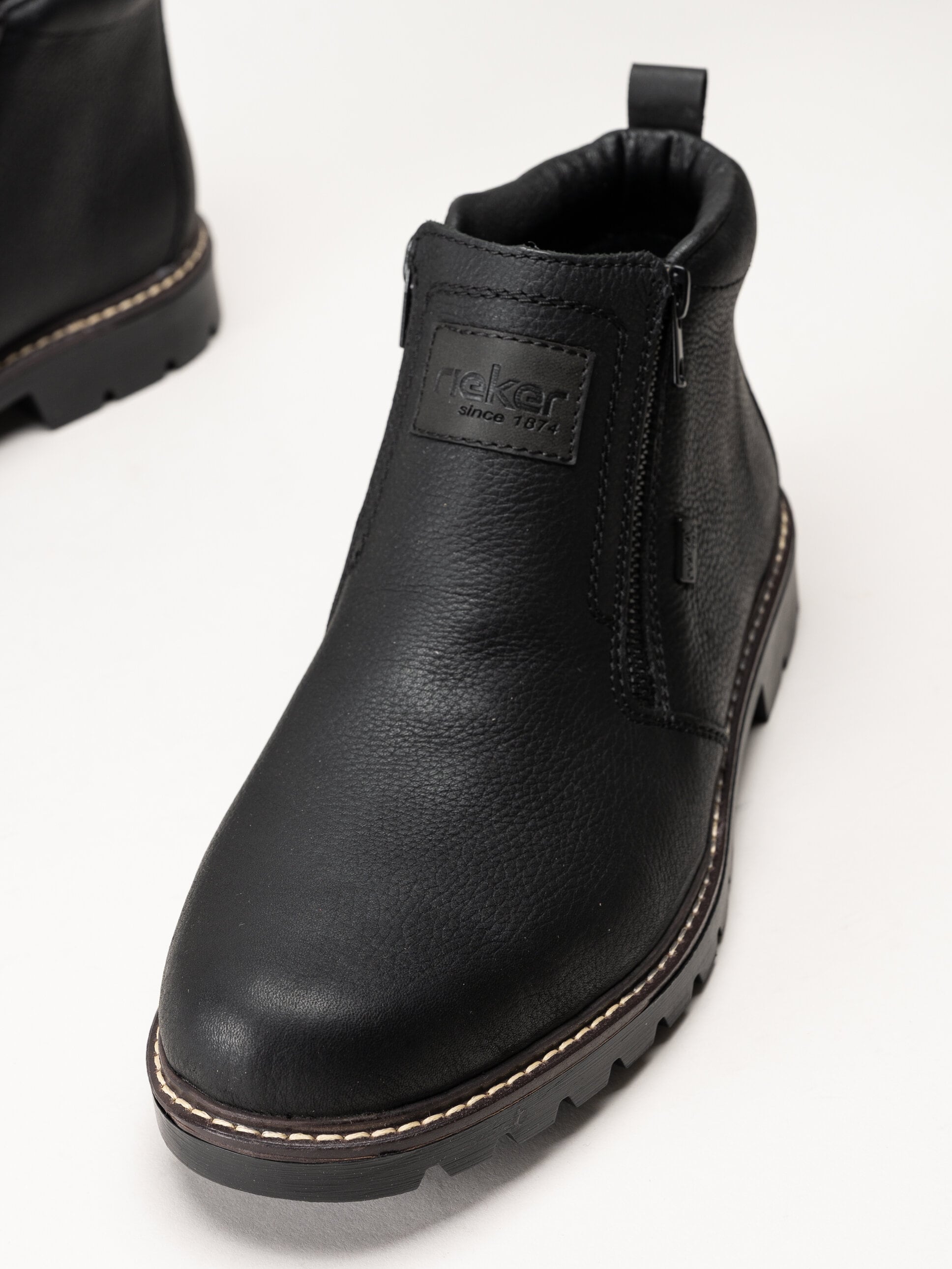 Rieker - Svarta fodrade boots i skinn