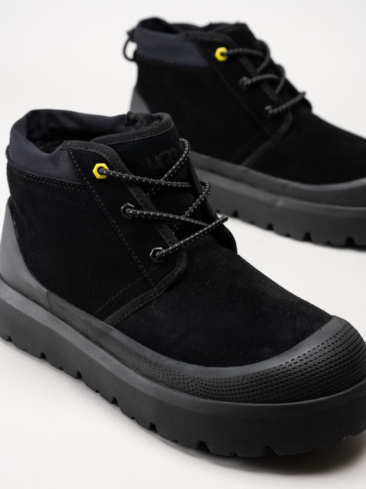 UGG - M Neumel Weather Hyb - Svarta kängor i mocka
