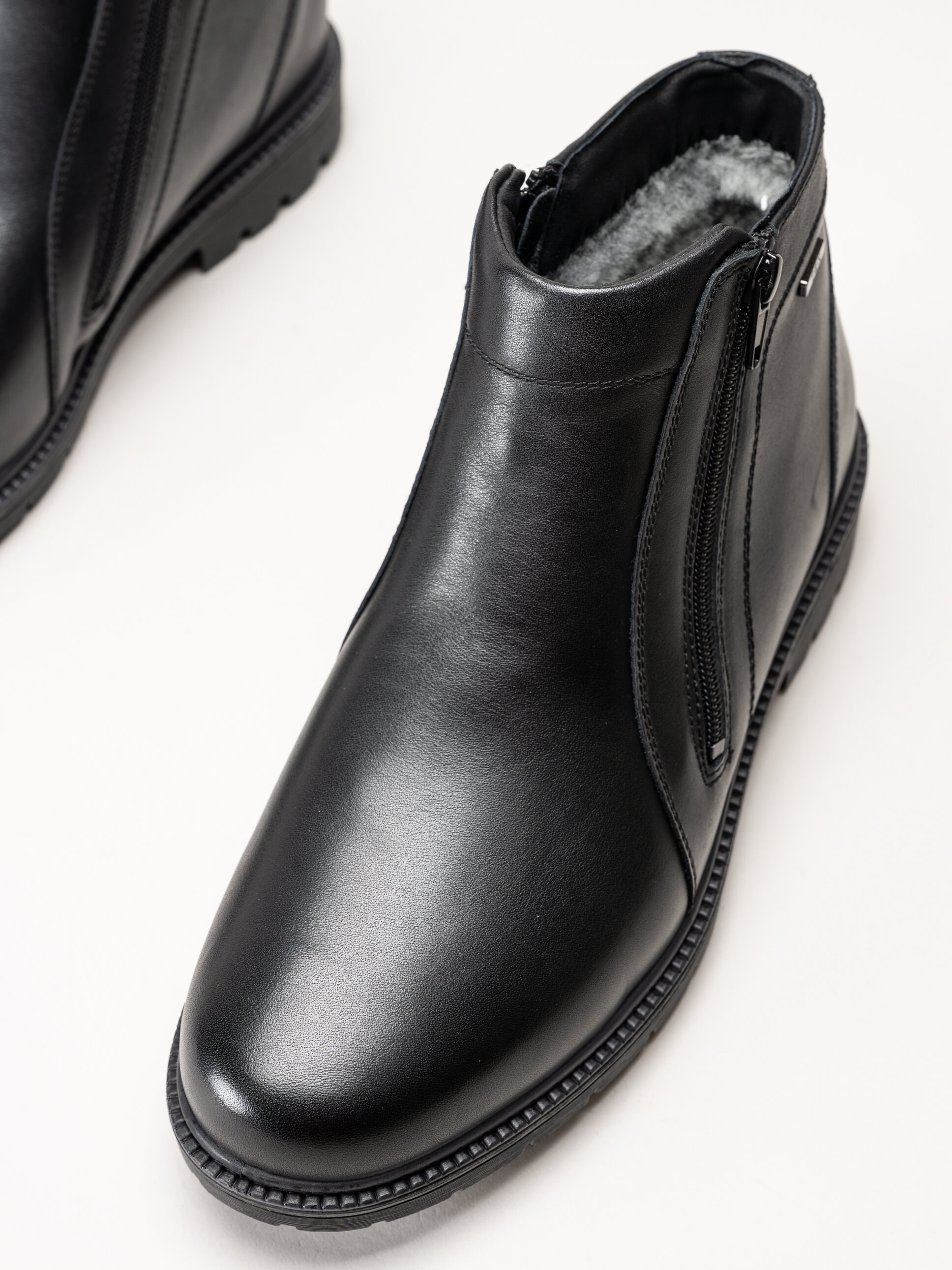 G Comfort - Svarta fårskinnsfodrade boots