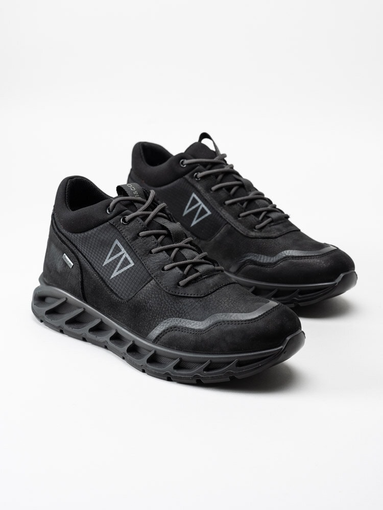 Igi & Co - Svarta låga kängor med gore-tex