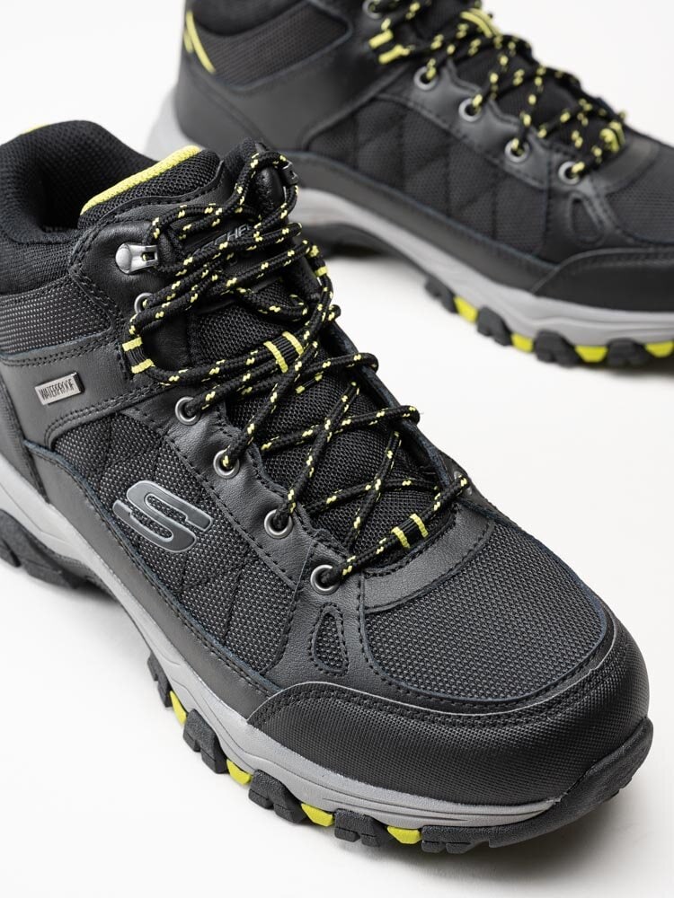 Skechers - Selmen Melano - Svarta vattentäta vandringskängor