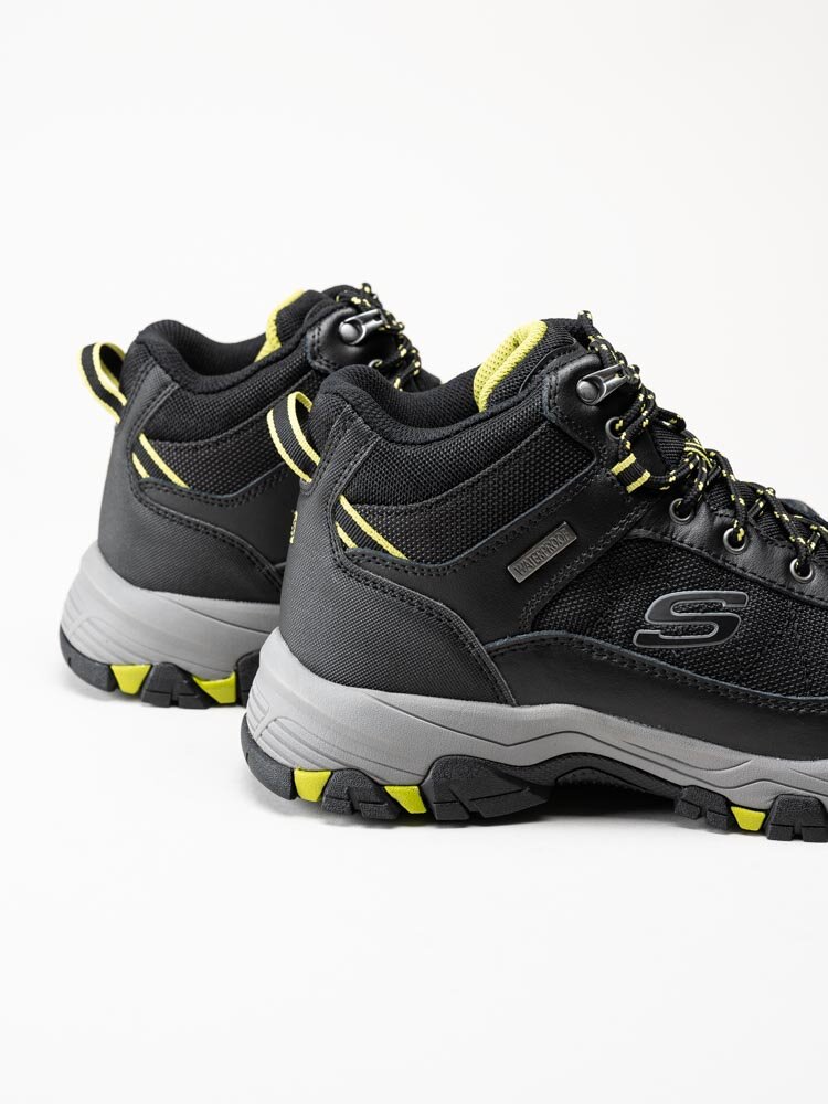 Skechers - Selmen Melano - Svarta vattentäta vandringskängor