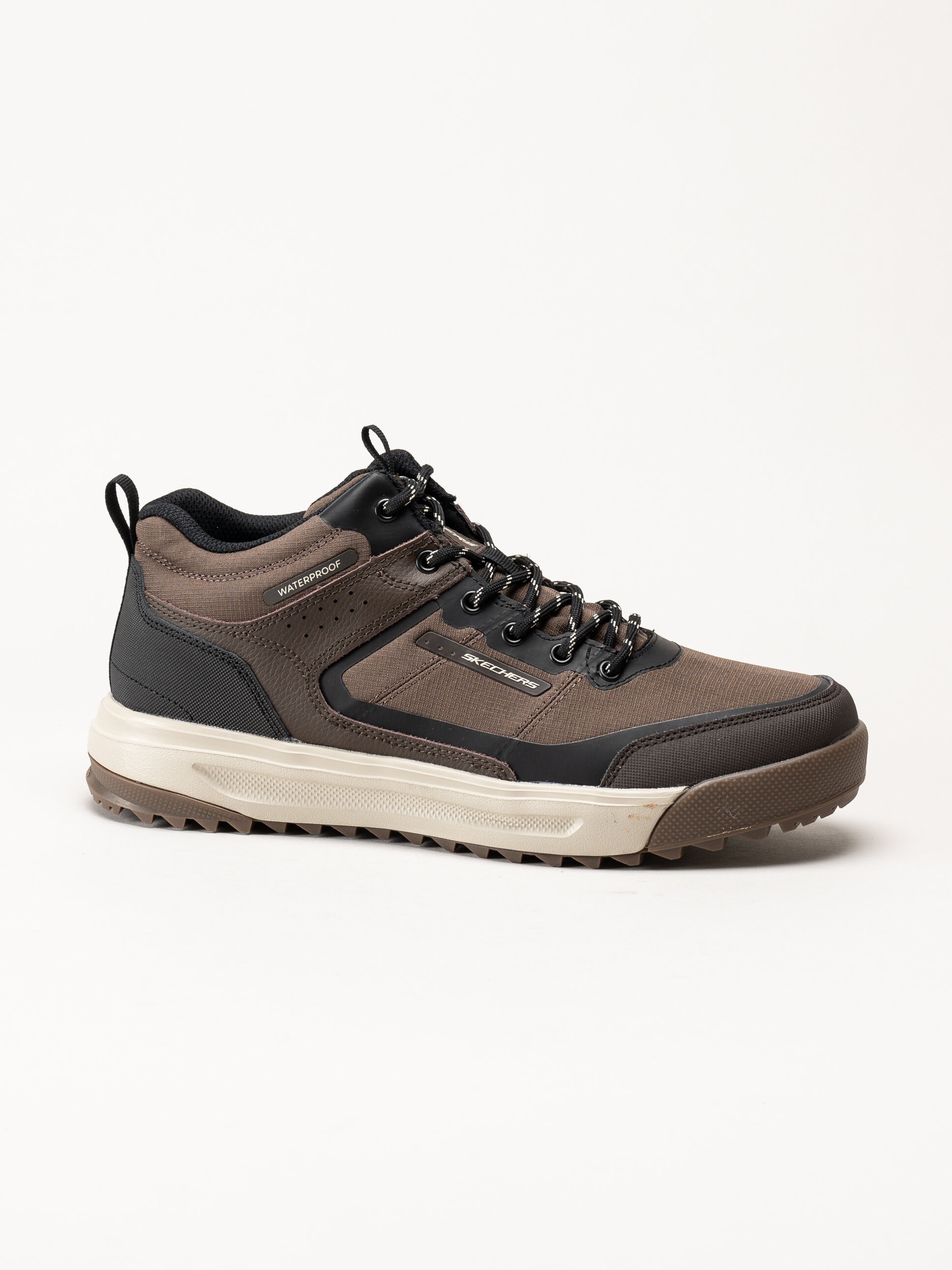 Skechers - Urban Street Hiker - Bruna vattentäta promenadskor