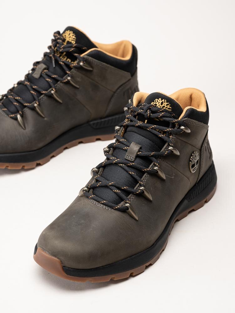 Timberland - Sprint Trekker - Mörkgrå kängor i oljad nubuck