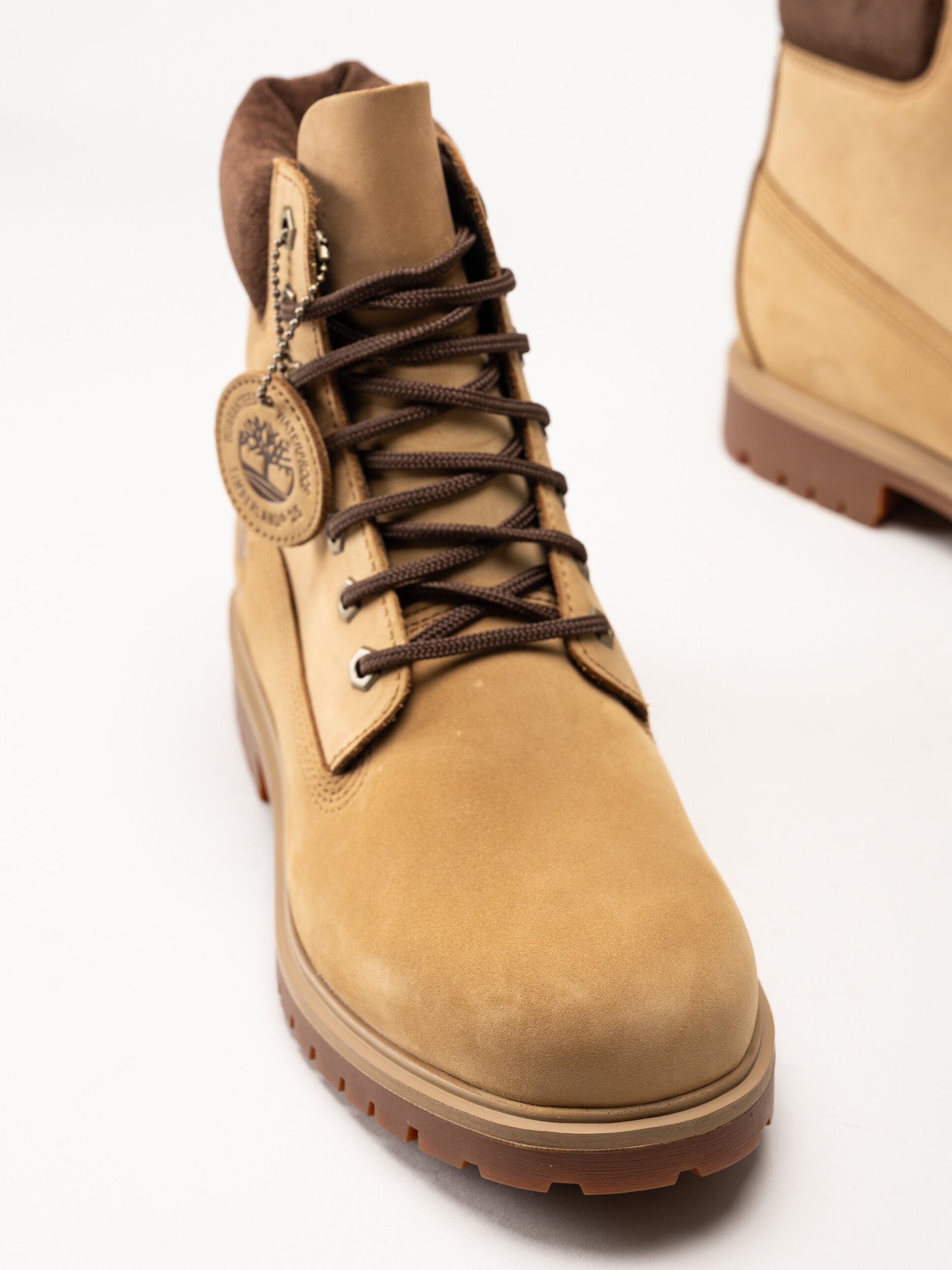 Timberland - Timberland 25 - Ljusbruna snörkängor i nubuck