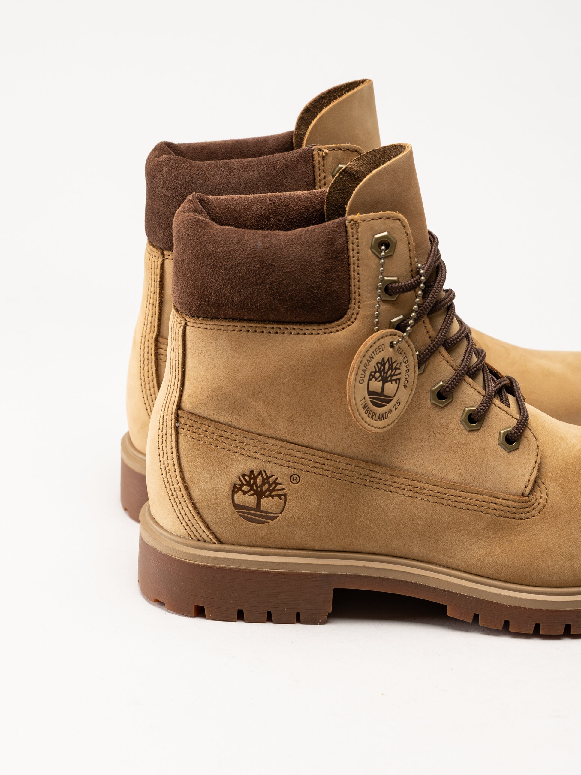 Timberland - Timberland 25 - Ljusbruna snörkängor i nubuck