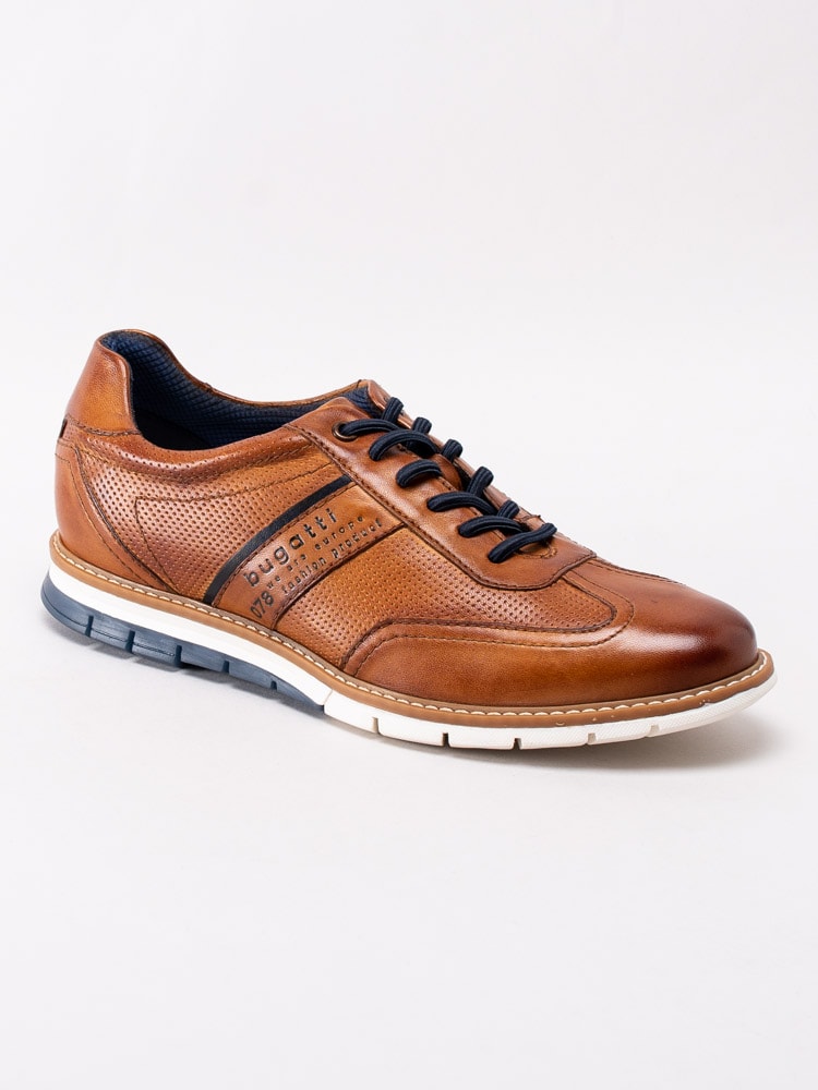 13201005 Bugatti Sandman 311-91601-4100-6300 Bruna sneakers i skinn med mjuk skumsula-1