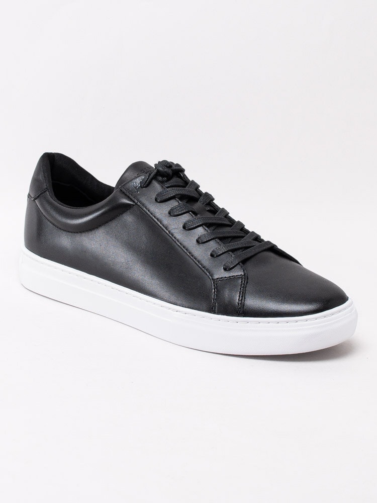 Vagabond - Paul - Svarta sneakers i skinn med vit sula