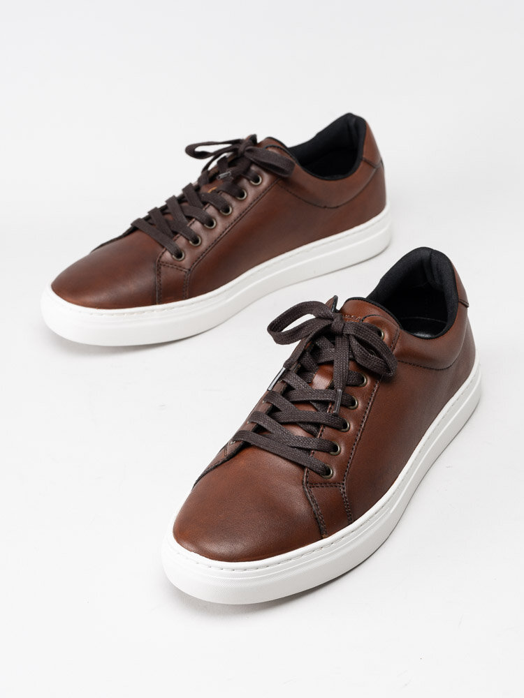 Köp Vagabond - Paul Bruna sneakers i skinn | Skoman.se