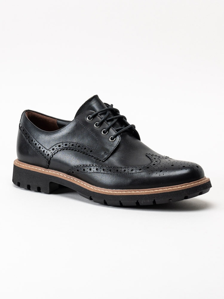 Clarks - Batcombe Wing - Svarta snörskor med brogues