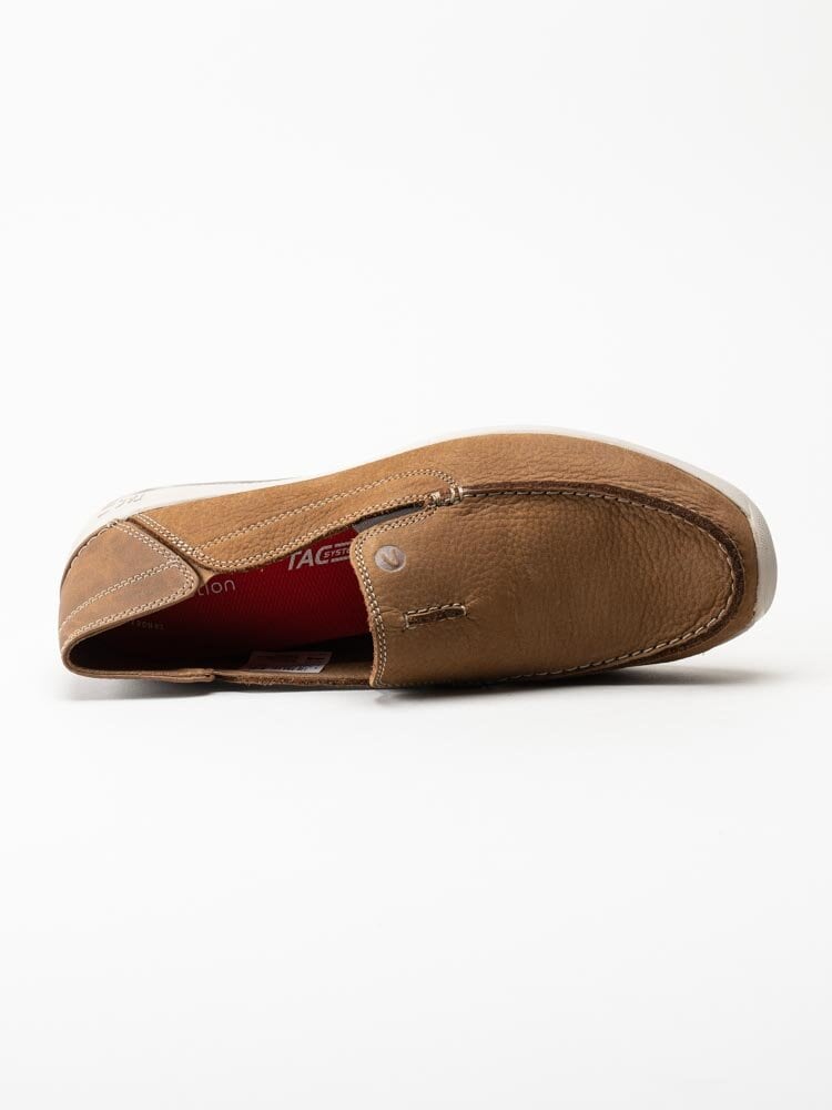 Clarks - Gorwin Step - Ljusbruna slip on promenadskor